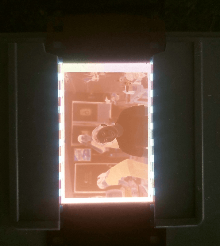 Apercu d'une photo de film restauree pendant la capture